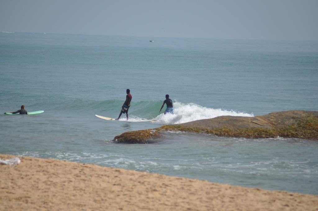 Surf Bay Resort Arugam Bay Exteriör bild